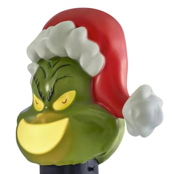 The Grinch Light Up Pathway Stakes (4 Count) With Santa Hat LED Christmas Decor - Picture 4 of 8